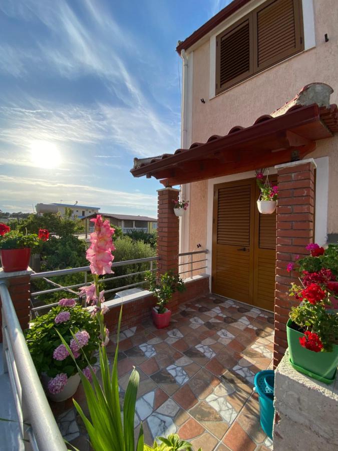 Vila Arlind Hotell Vlorë Exteriör bild
