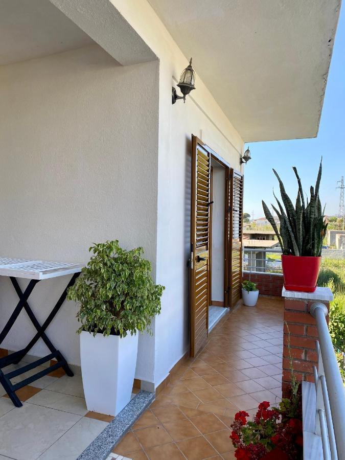 Vila Arlind Hotell Vlorë Exteriör bild