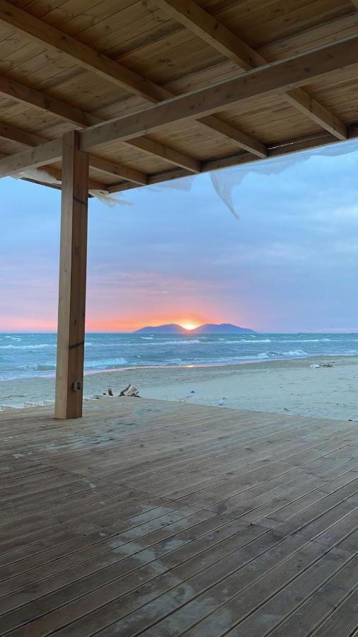 Vila Arlind Hotell Vlorë Exteriör bild